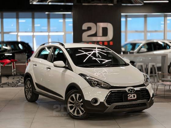 HYUNDAI HB20X 1.6 16V PREMIUM FLEX 4P AUTOMÁTICO